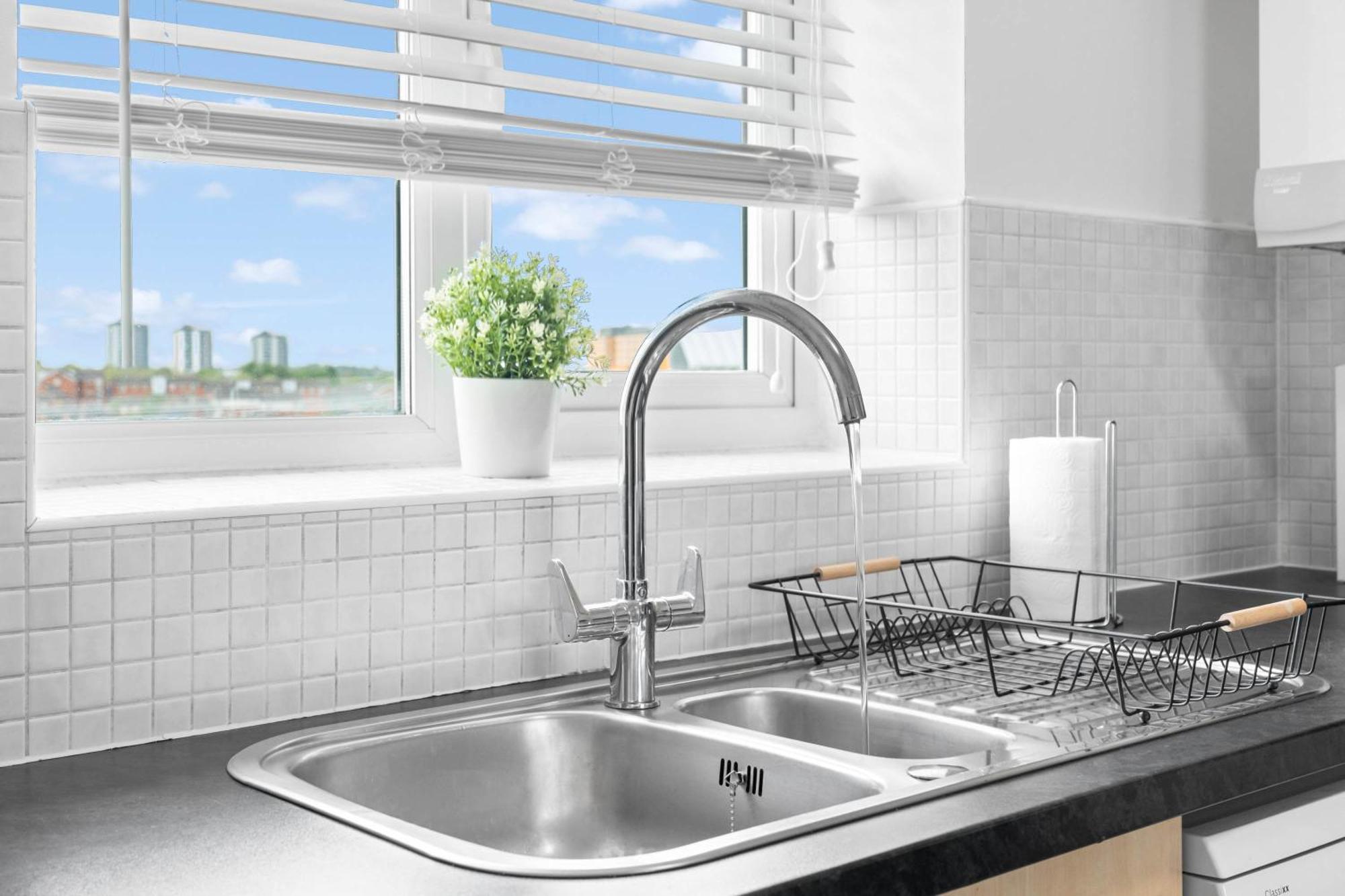 Apartment Stylish 2 Bedroom - Smart Tv - Wifi - Parking 39m